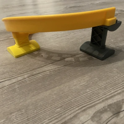 Trụ đỡ tương thích Brio cho tàu lượn