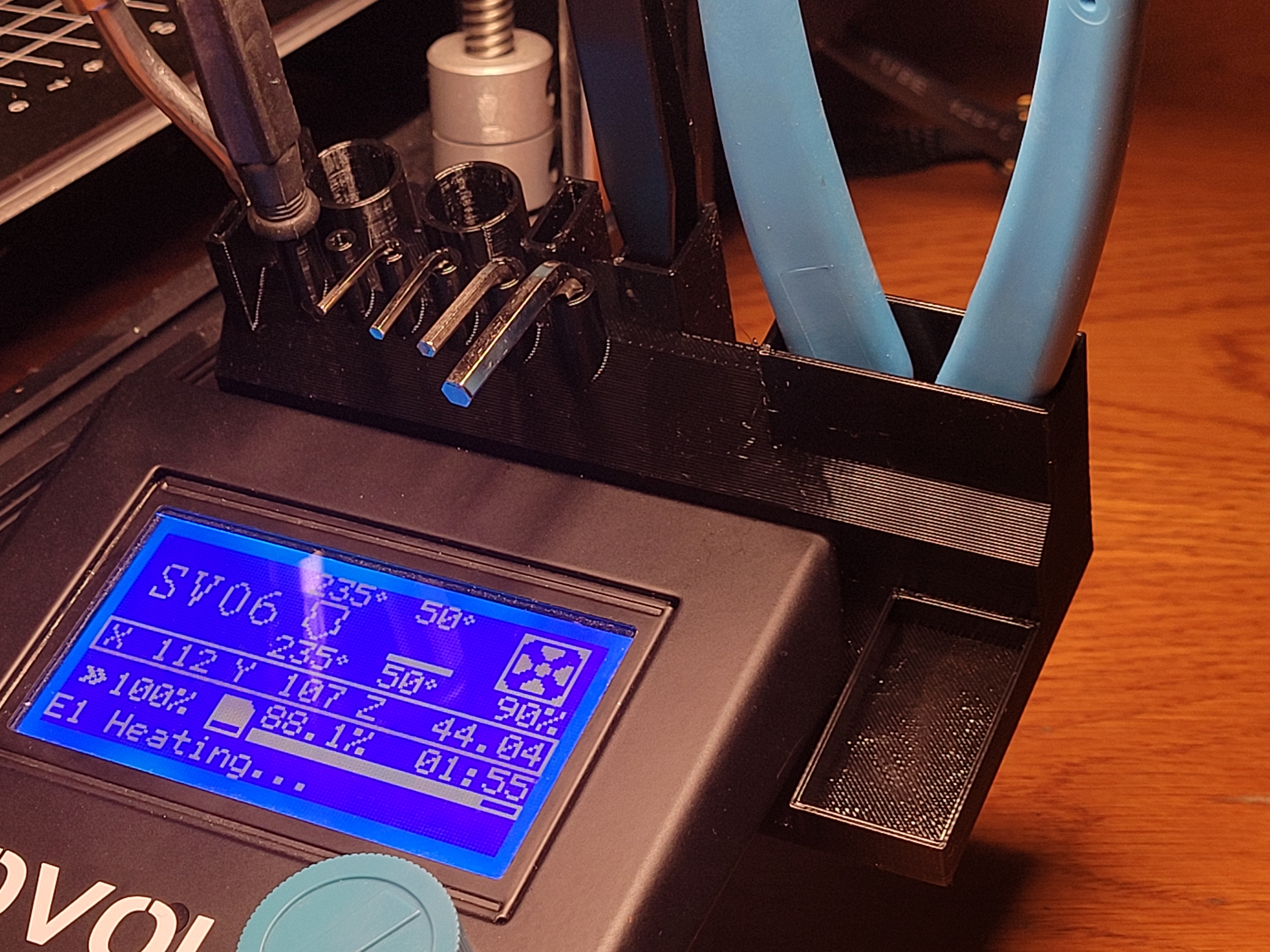 Hộp trưng bày / Kệ giữ dụng cụ cho Sovol SV06