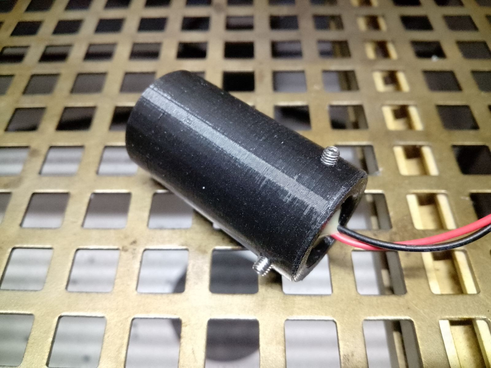 Bộ Chuẩn Trực Điều Chỉnh Gương Laser