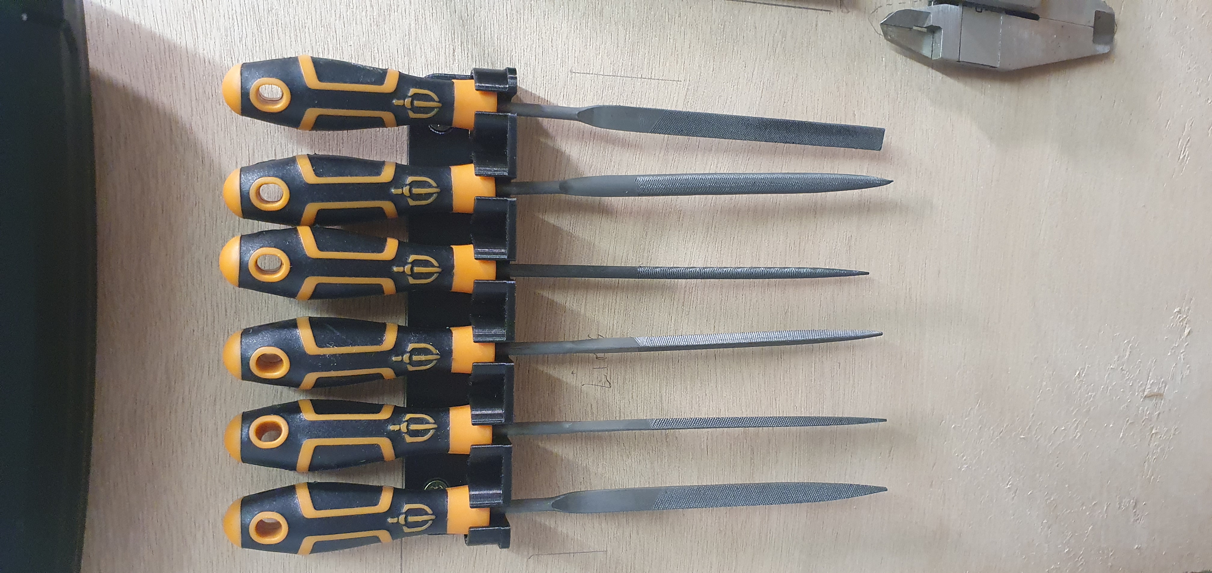 Giá Đỡ Cho 6 Cây Dũa Mini MAGNUSSON