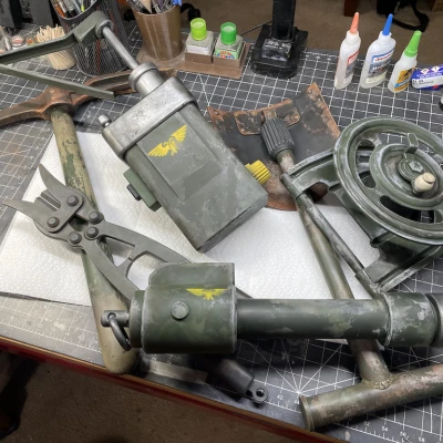 Mô hình Đạo cụ Tỷ lệ thật Bộ Kỹ Sư Chiến Tranh Krieg