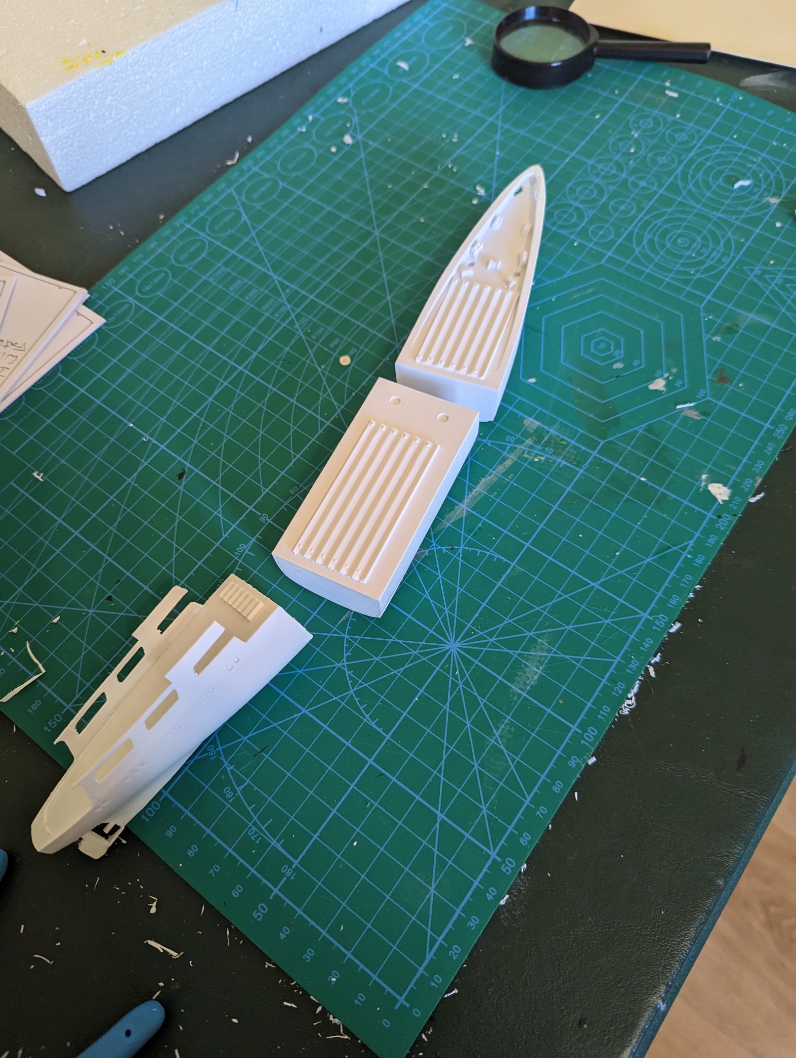 Mô Hình Tàu Hàng Rokita Live