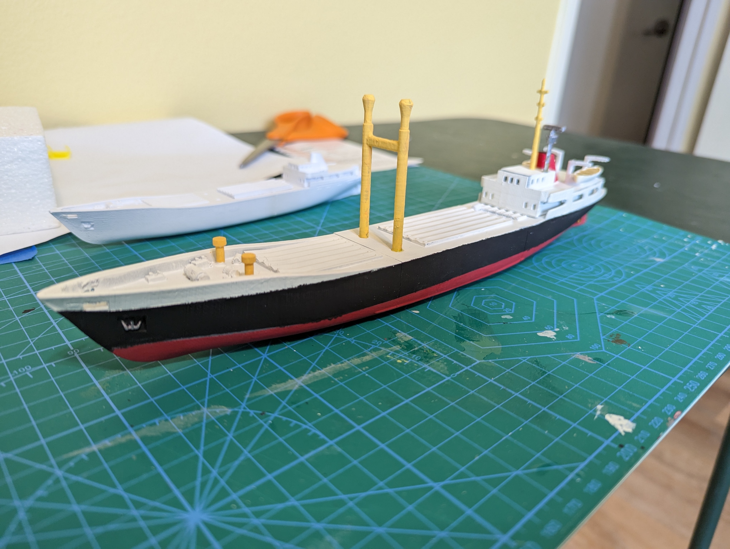 Mô Hình Tàu Hàng Rokita Live