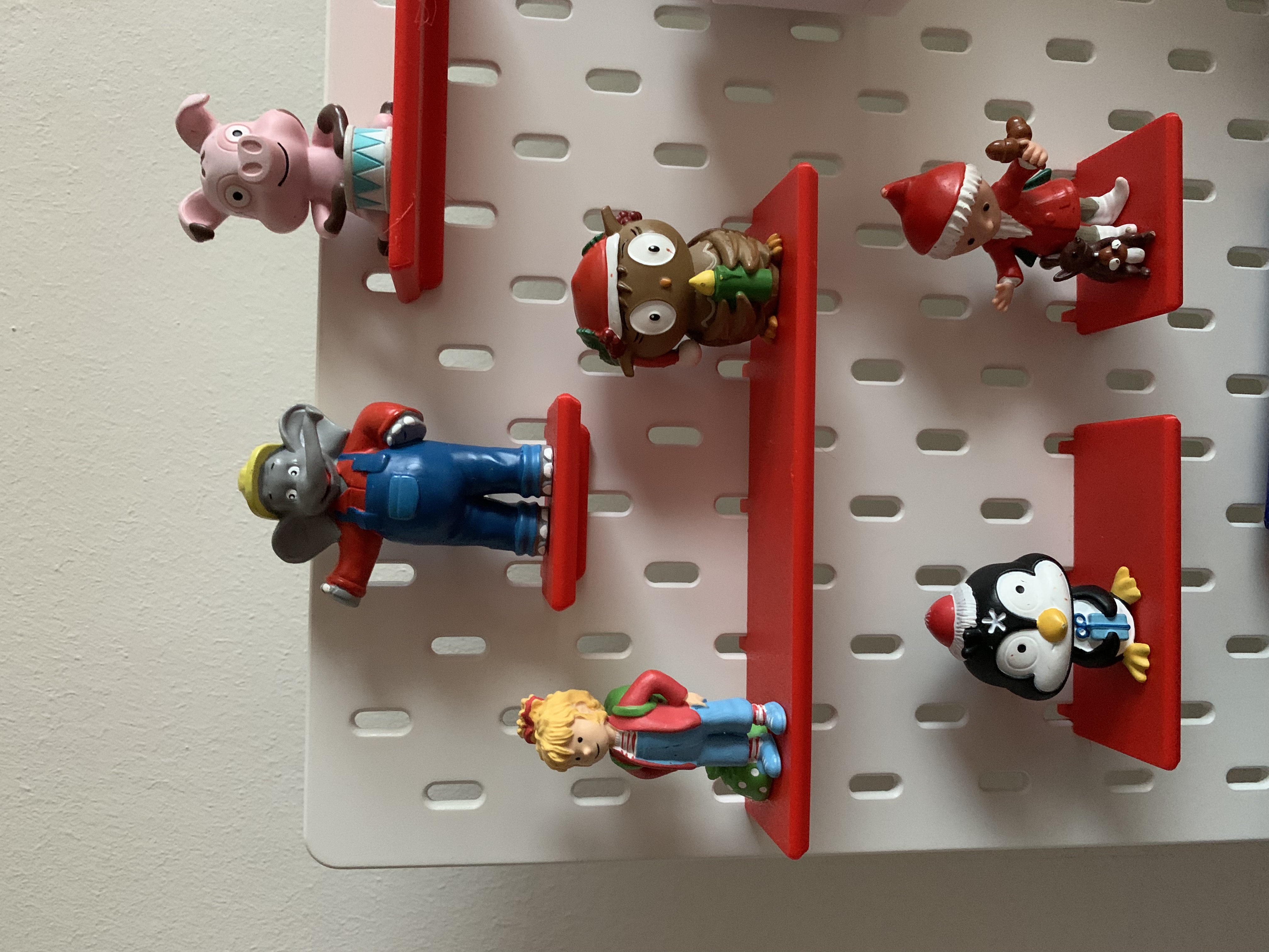 Kệ Tonies Cho Bảng Pegboard Ikea Skadis