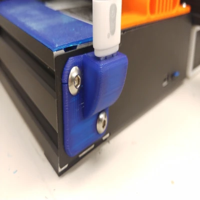 ENDER 3 - Đế giữ Adapter MicroSD sang USB