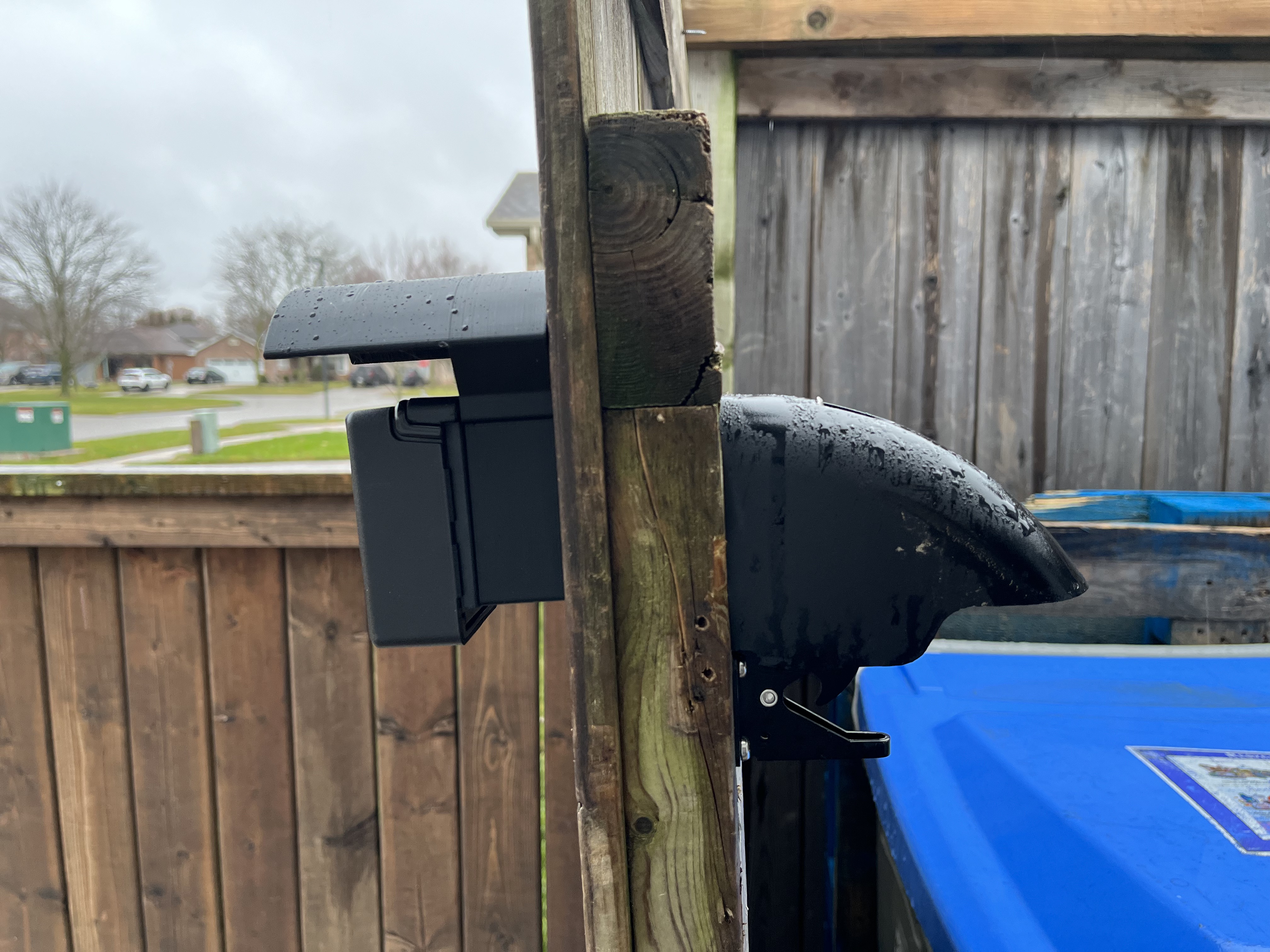 Miếng đệm + Vỏ che cho Ổ khóa cổng không chìa YARDLOCK