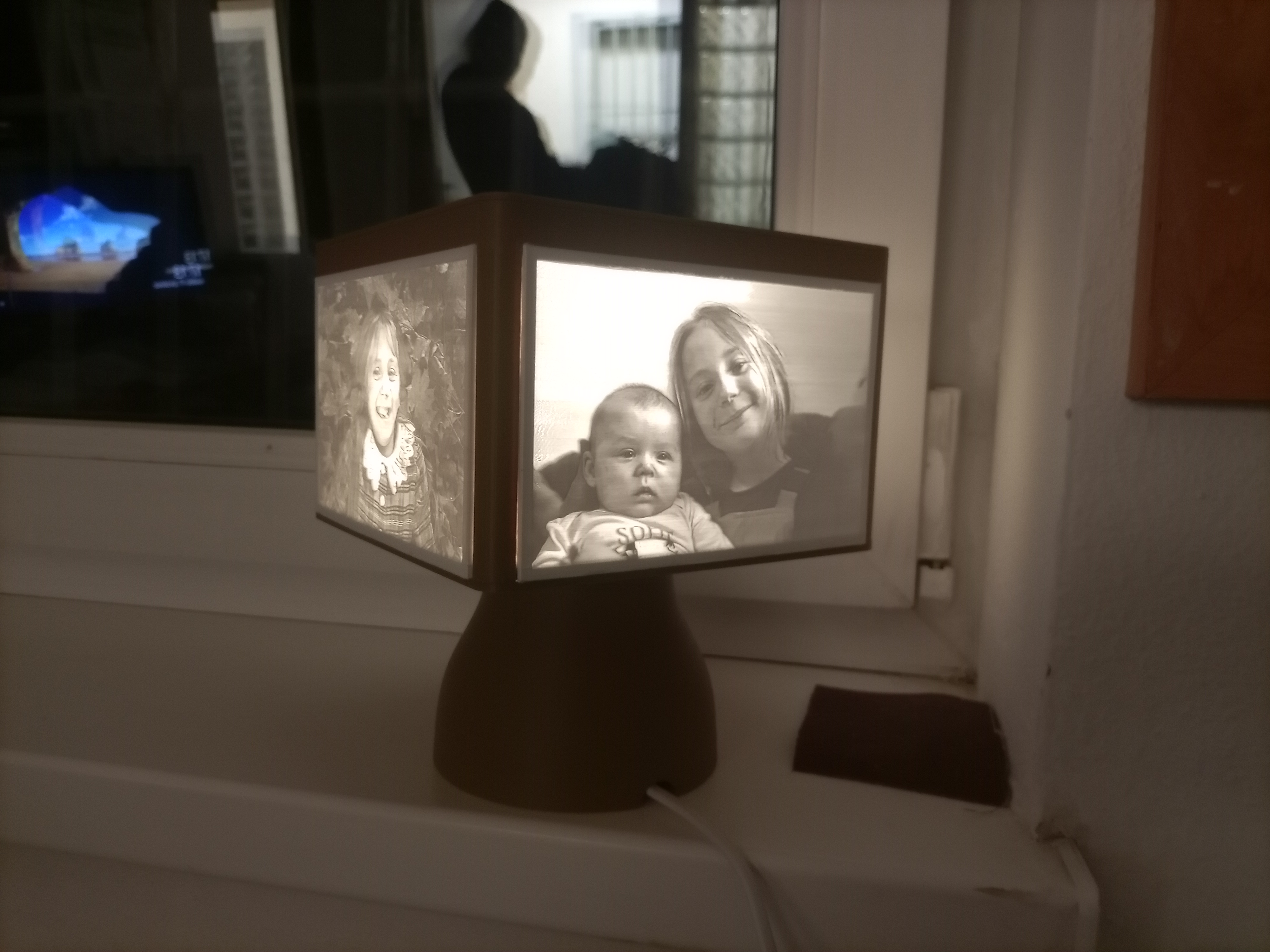 Đèn Litophane In 3D (Dùng Cho Bóng E14)