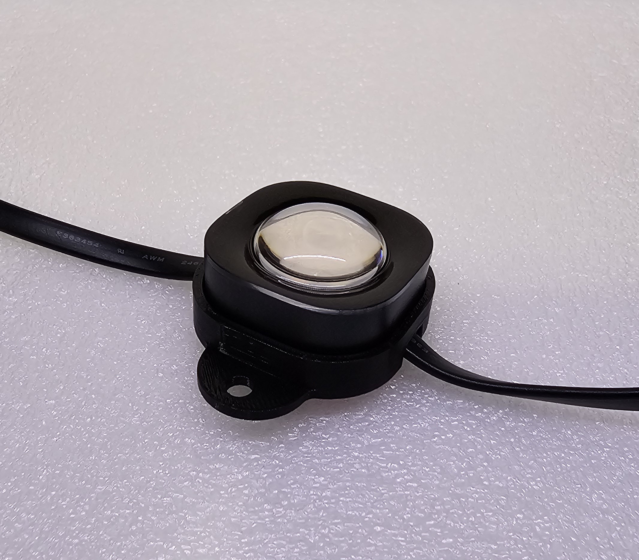 Đế Gắn Đèn LED Govee Ngoài Trời Vĩnh Cửu (Pro) (Không cần support)