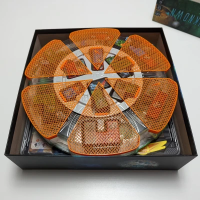 Nắp Che Mâm Xoay Planet Unknown S.U.S.A.N.