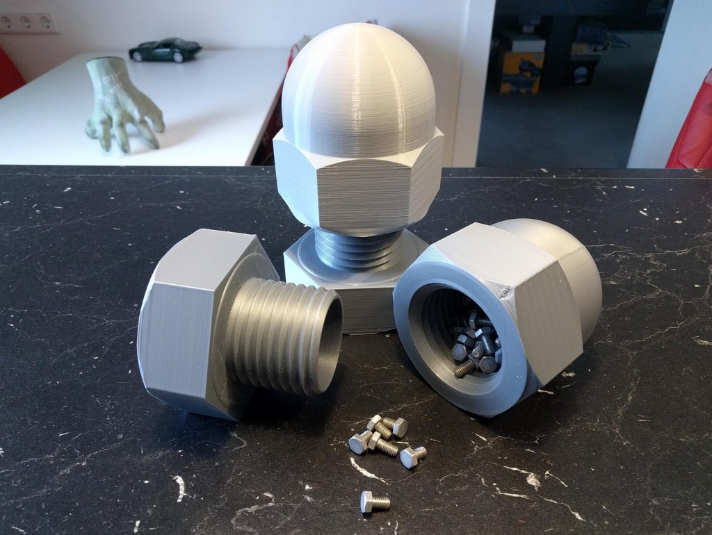 Hộp Đựng Ốc Nắp Vặn (và Heo Đất)