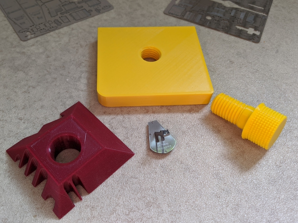 Dụng Cụ In 3D Hoàn Chỉnh Để Uốn Kim Loại Tấm Mỏng (Ví Dụ: Chi Tiết Khắc)