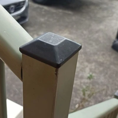 Nút Bịt Thanh Lan Can Vuông