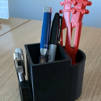 Giá Đựng Bút và USB Flash Drive - Phiên Bản Gọn