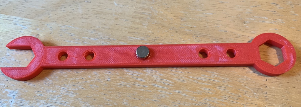 Ba Số 1 - Nam Châm Cờ Lê