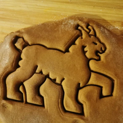 Khuôn Cắt Bánh Gừng Hình Linh Miêu Huy Hiệu