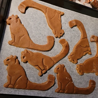 Khuôn Cắt Bánh Gừng Hình Báo Tuyết