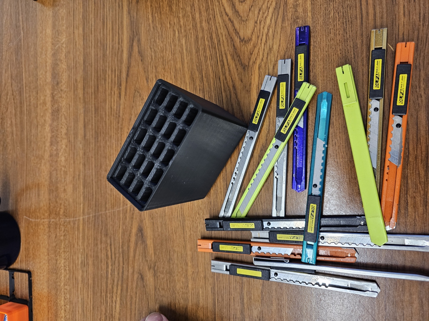 Giá Đựng Dao Olfa Slimline 9mm Chuẩn Gridfinity 1x2x12