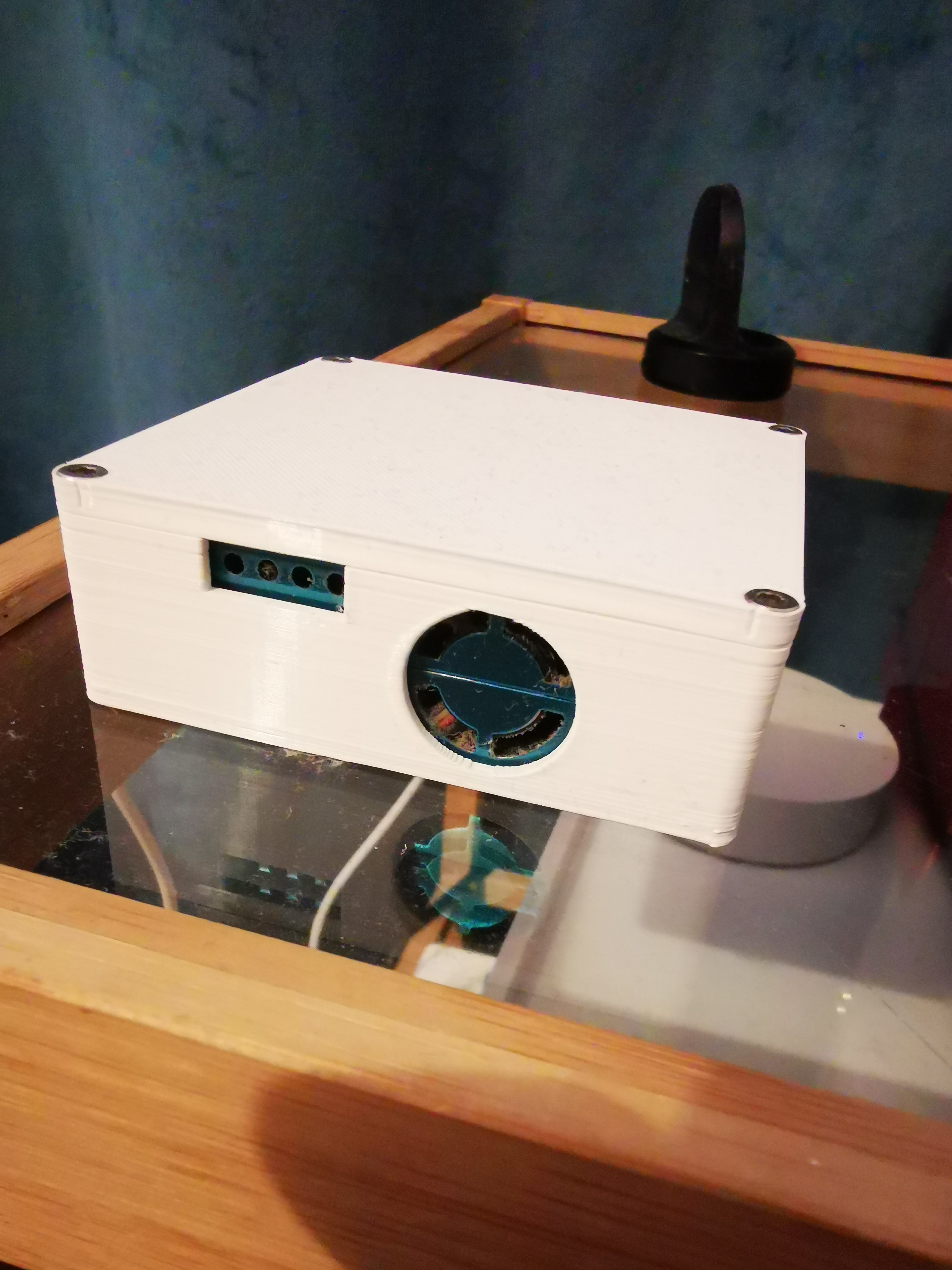 Hộp Đựng Máy Đo PM2.5 (PMS5003 + D1 mini pro)