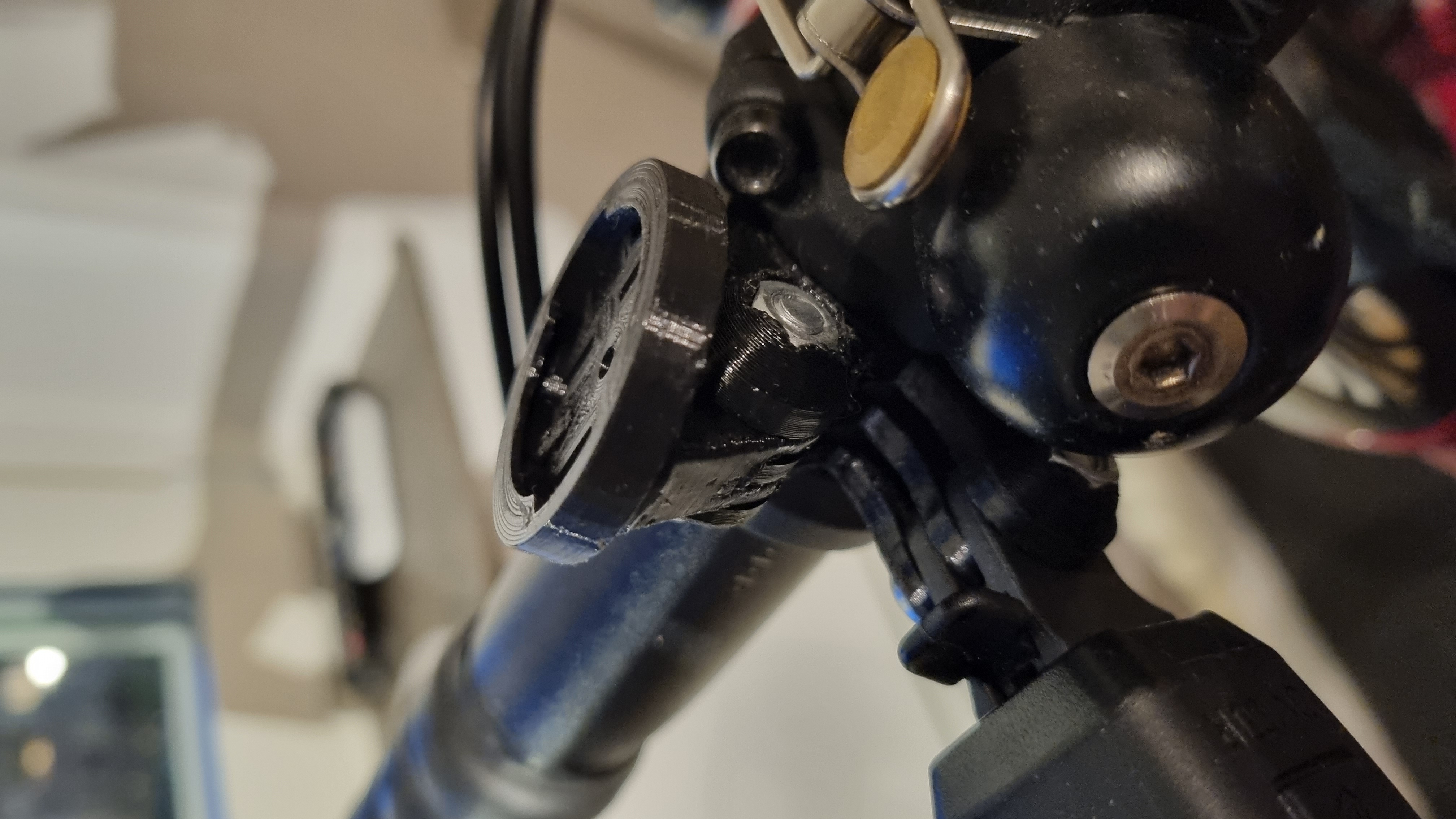 Adapter Garmin Edge 530 cho Gá GoPro Bontrager Blendr