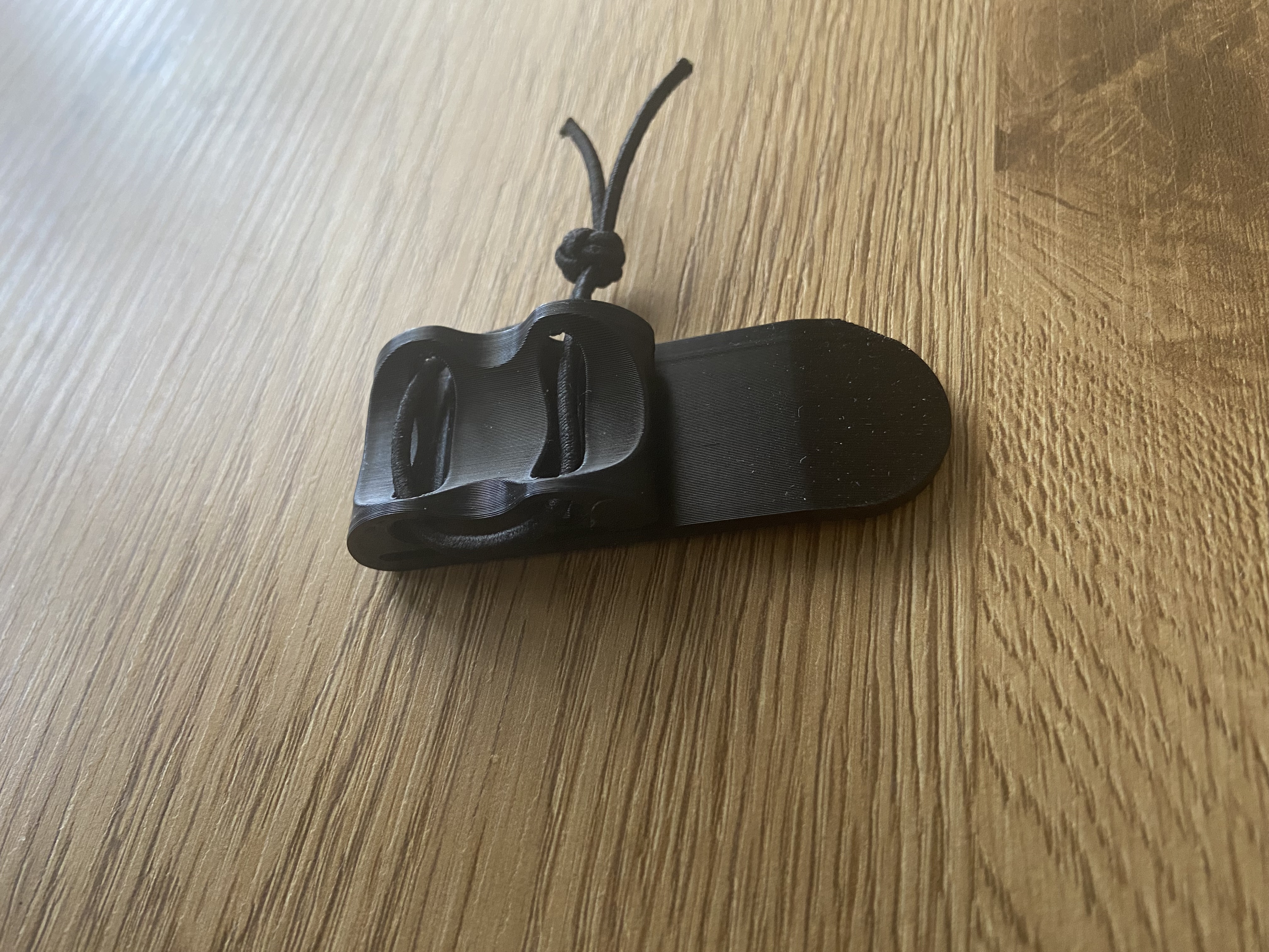 Kẹp Molle Đa Năng 25mm Bo Góc