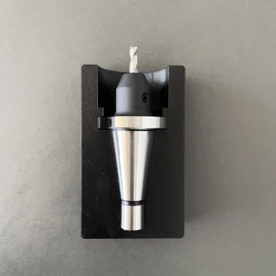 Hộp Đựng Dao Cụ SK30 DIN2080 Trên Thảm Hoffmann GridLine