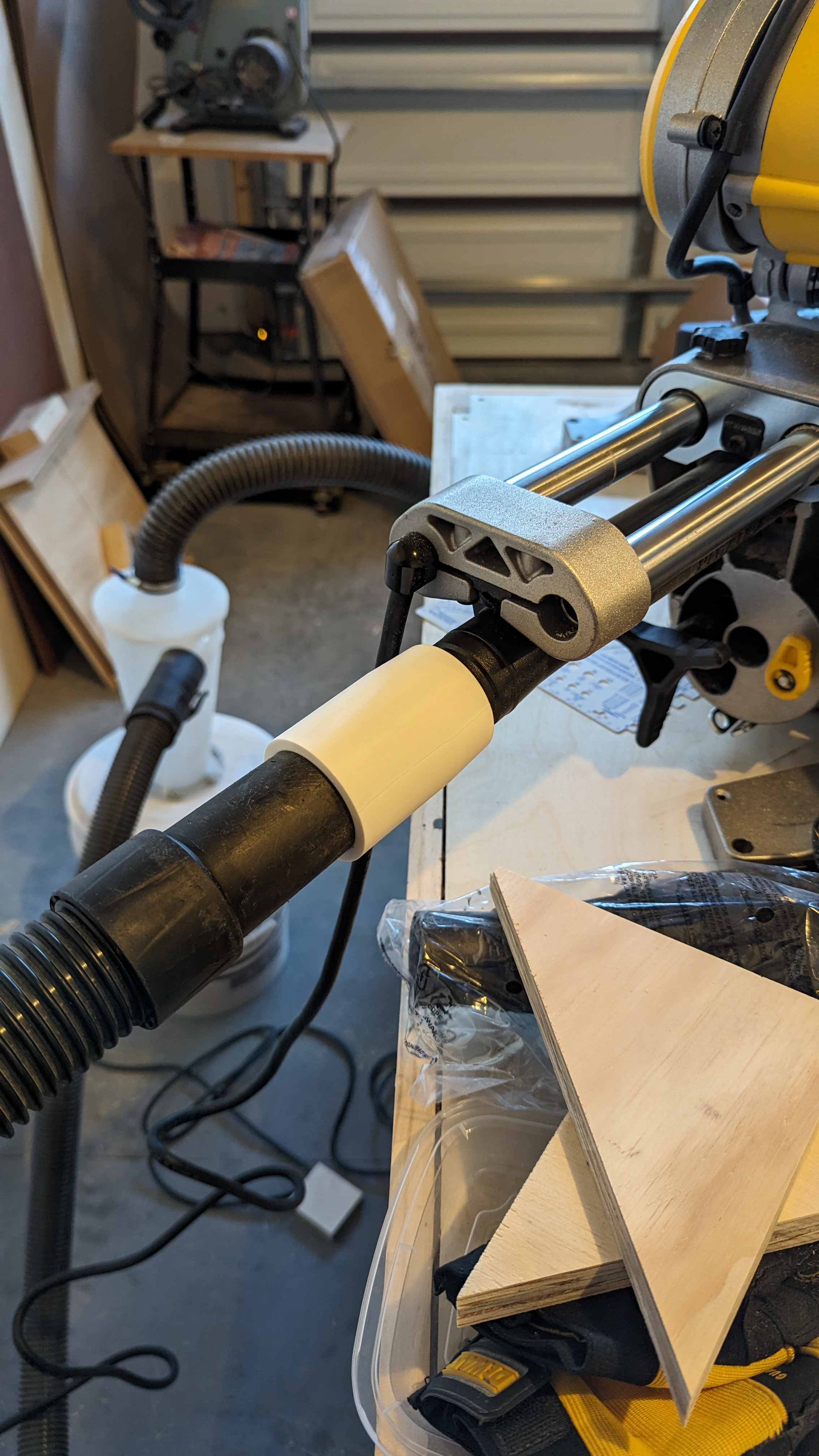 Khớp Nối Ống Hút Bụi Shop-Vac 1-7/8" & Máy Cưa Mộng Dewalt (DWS779, DXV10P)