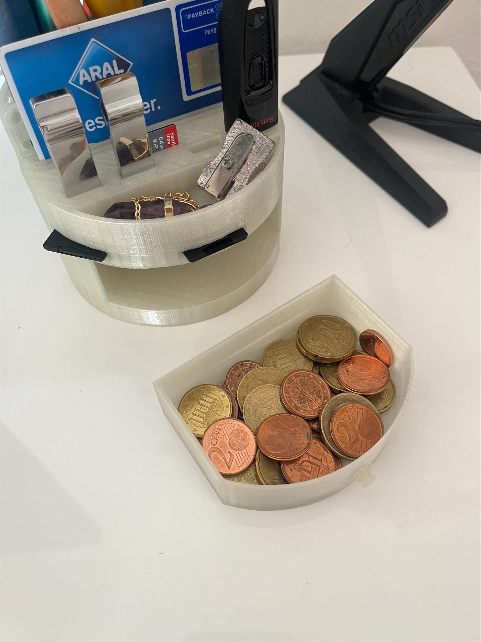 Hộp Đựng Đồ Văn Phòng / Hộp Đựng Đồ Để Bàn