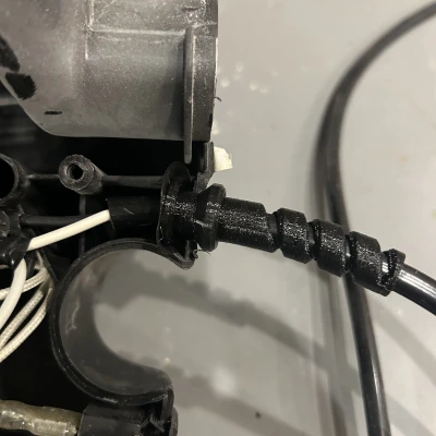 Chống đứt dây nguồn. Không cần đế