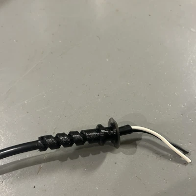 Chống đứt dây nguồn. Không cần đế