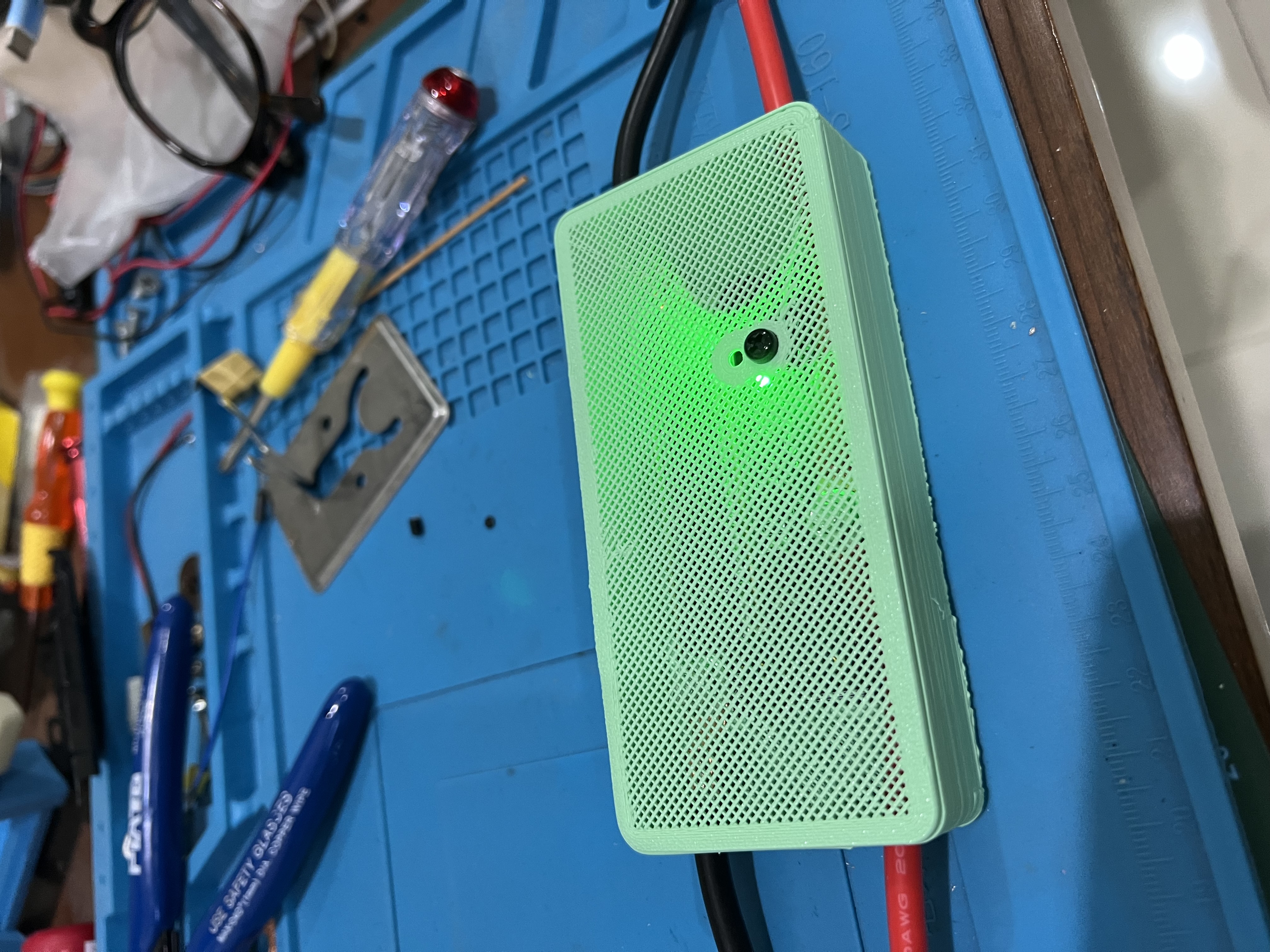 Vỏ Hộp Cho Máy Hàn Điểm Mini