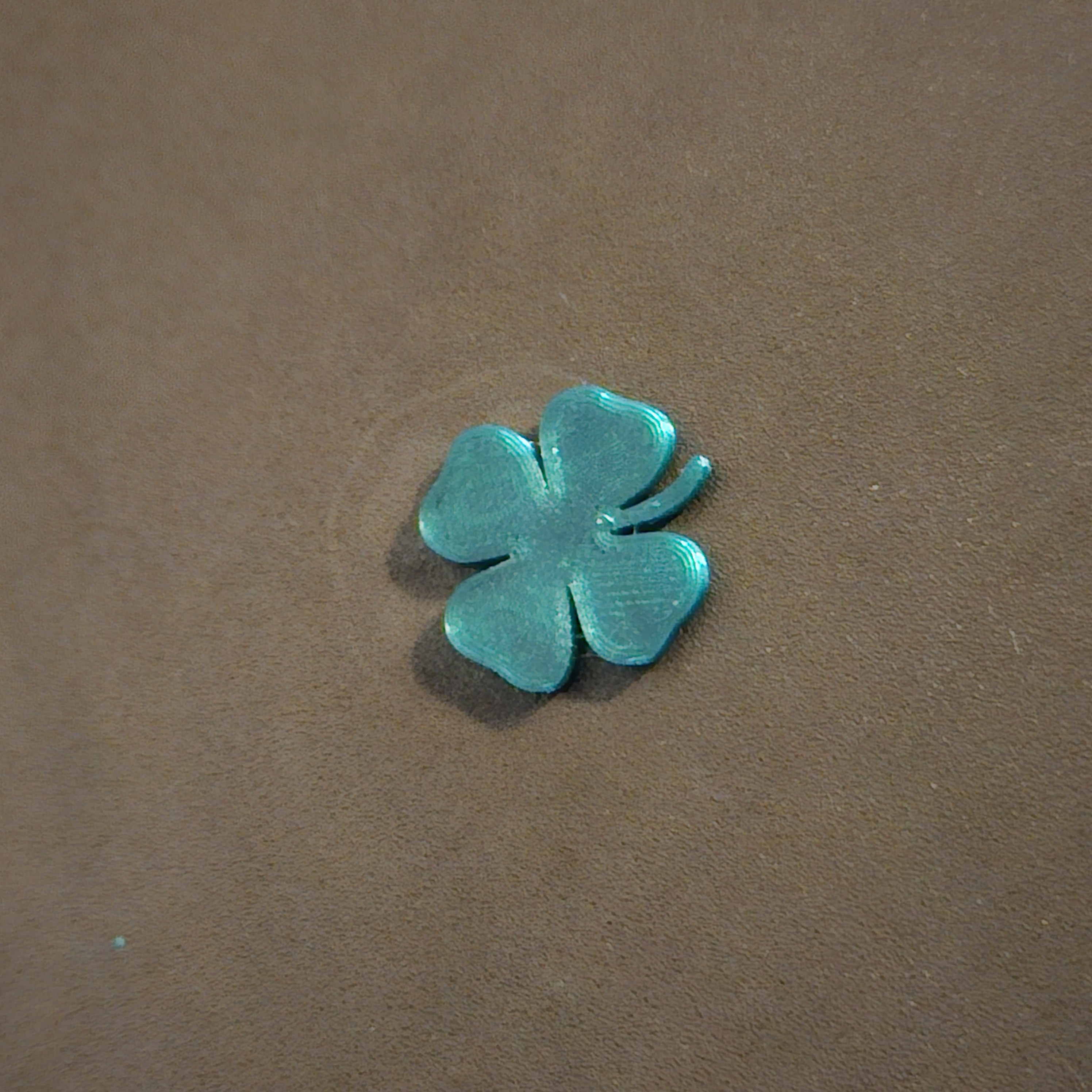 Cỏ Ba Lá May Mắn 2024