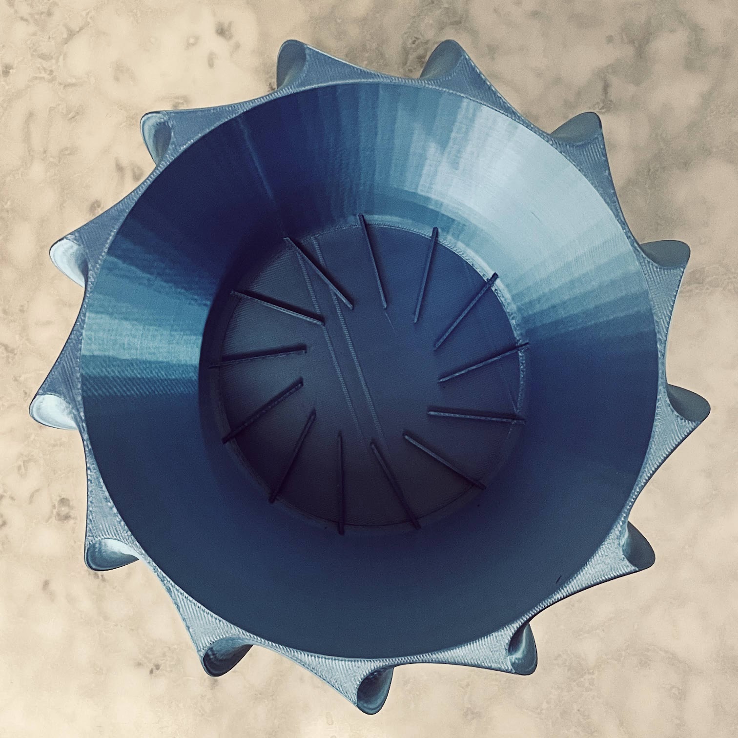 Chậu Cây Hình Turbine (vừa vặn hoàn hảo cho chậu 6 inch)