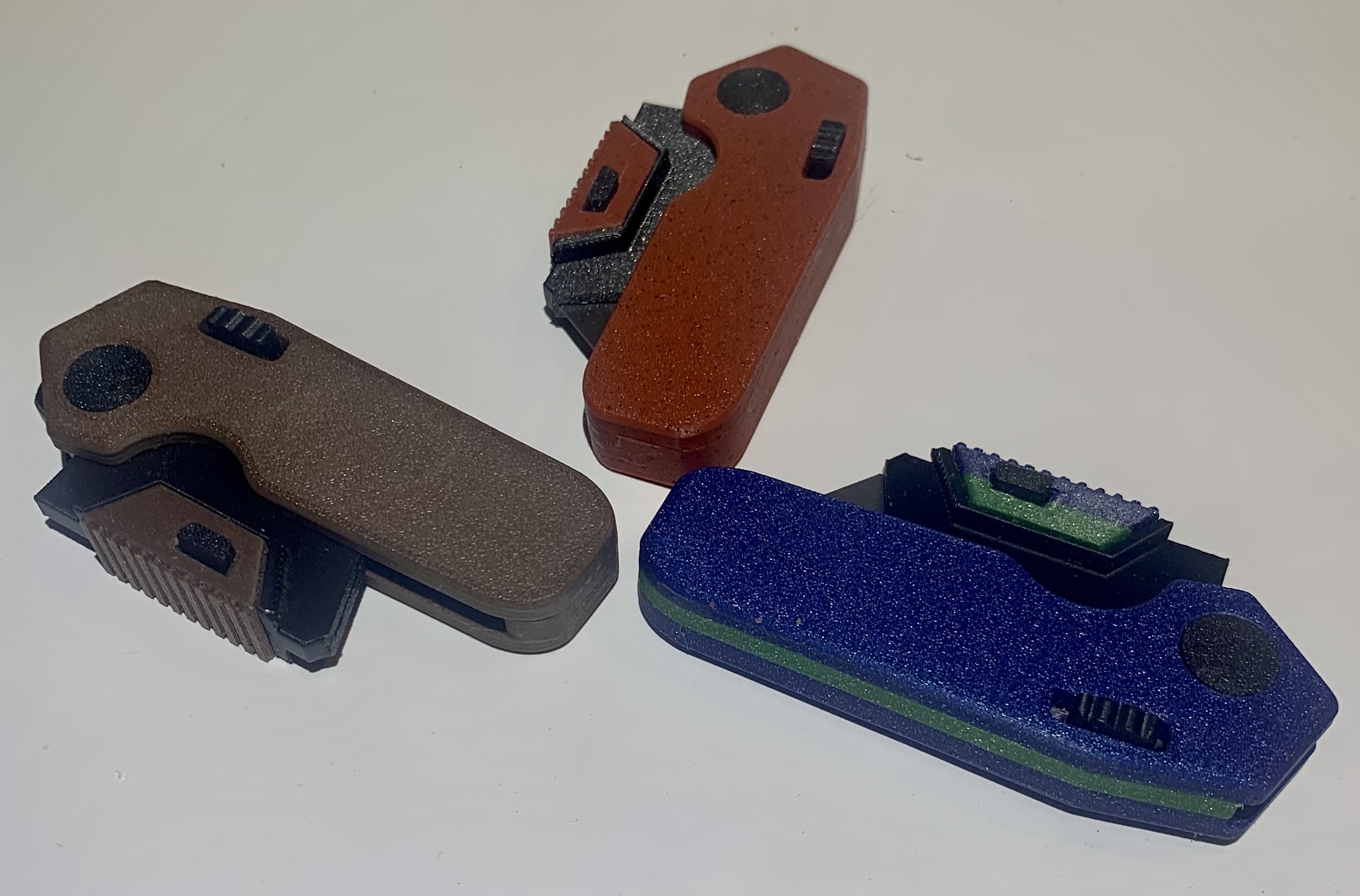 Dao Rọc Giấy Gấp Gọn Bỏ Túi