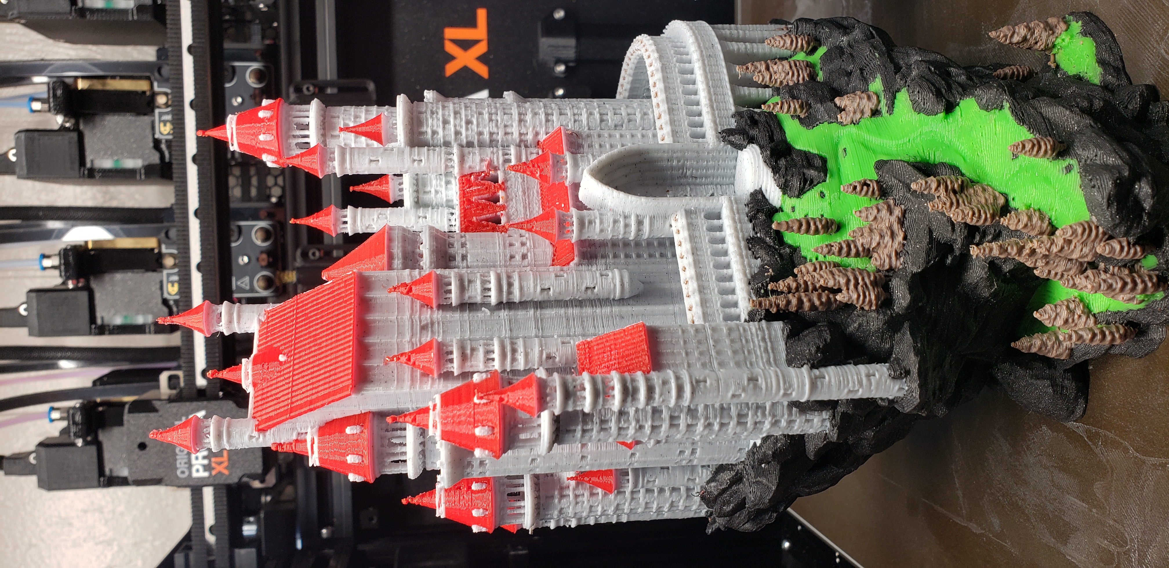 Lâu Đài Trung Cổ - Mùa (bản phối 5 màu)