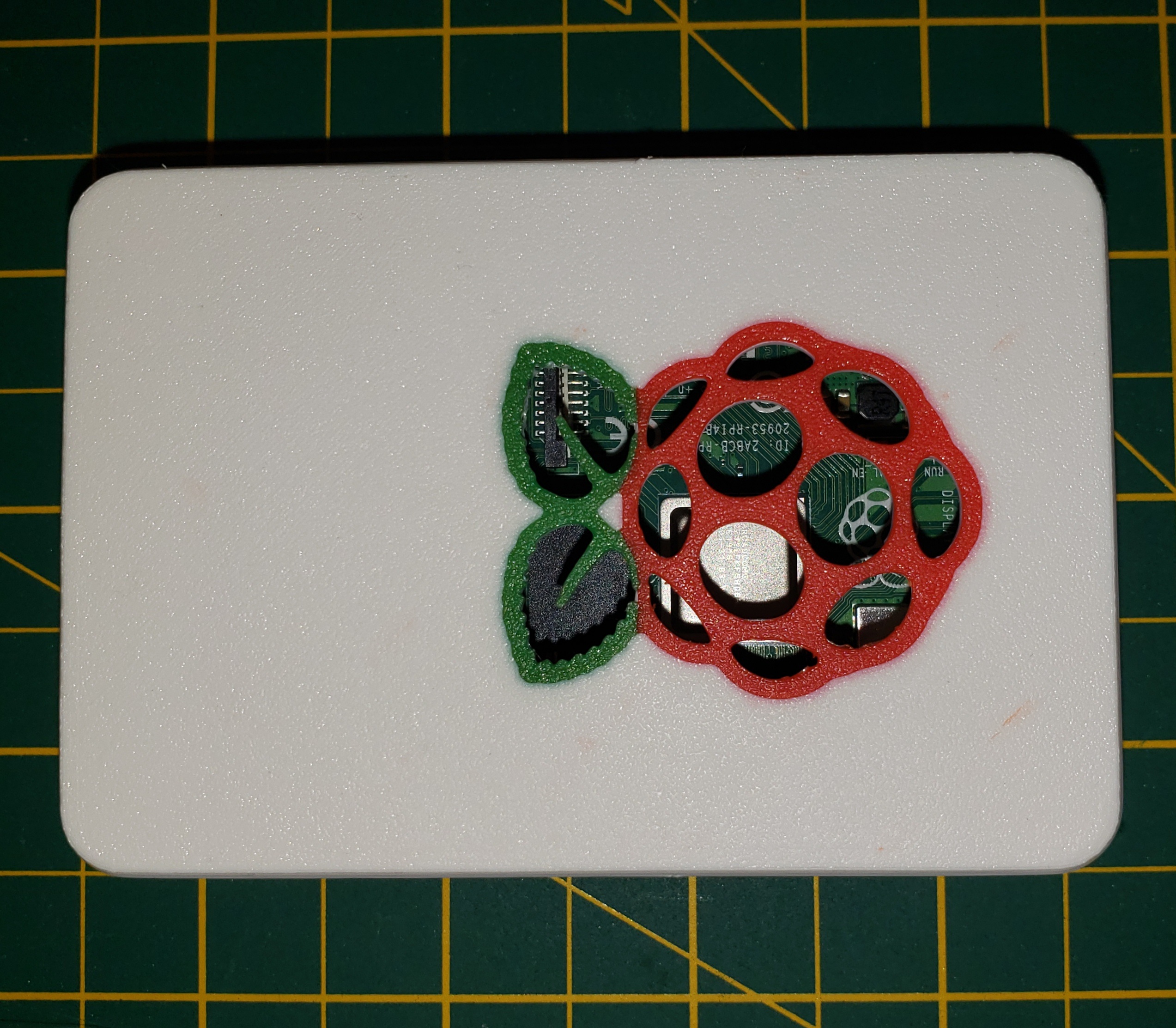 Vỏ Case Raspberry Pi 4B Tích Hợp Quạt 40mm (File Fusion 360)