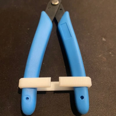 Kìm Cắt Mini An Toàn