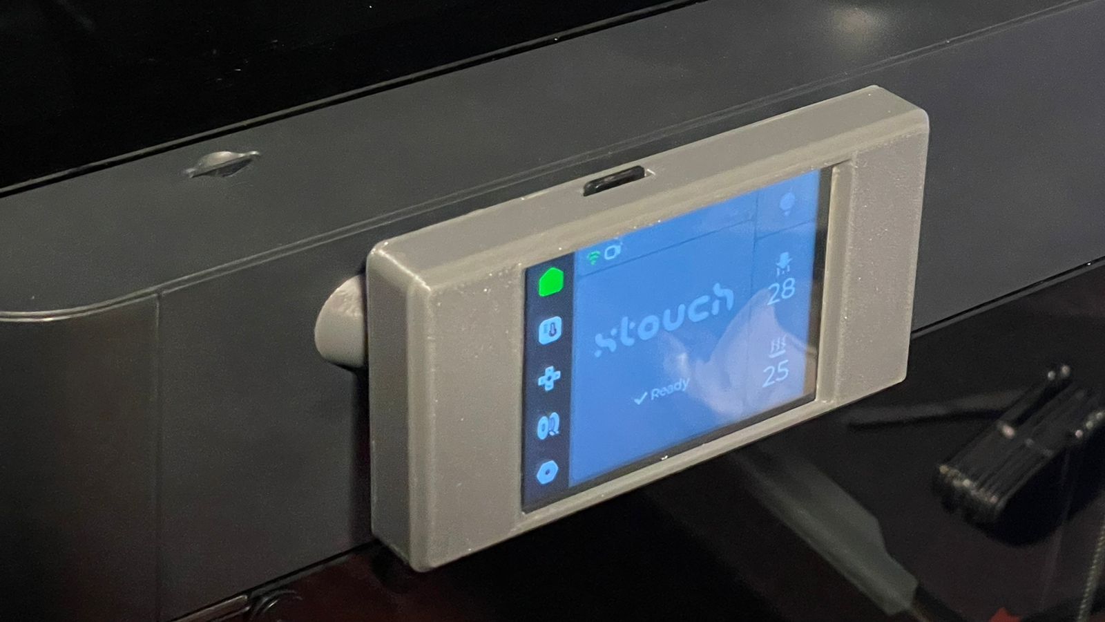 Giá đỡ màn hình X-Touch cho dòng Bambu Lab P1