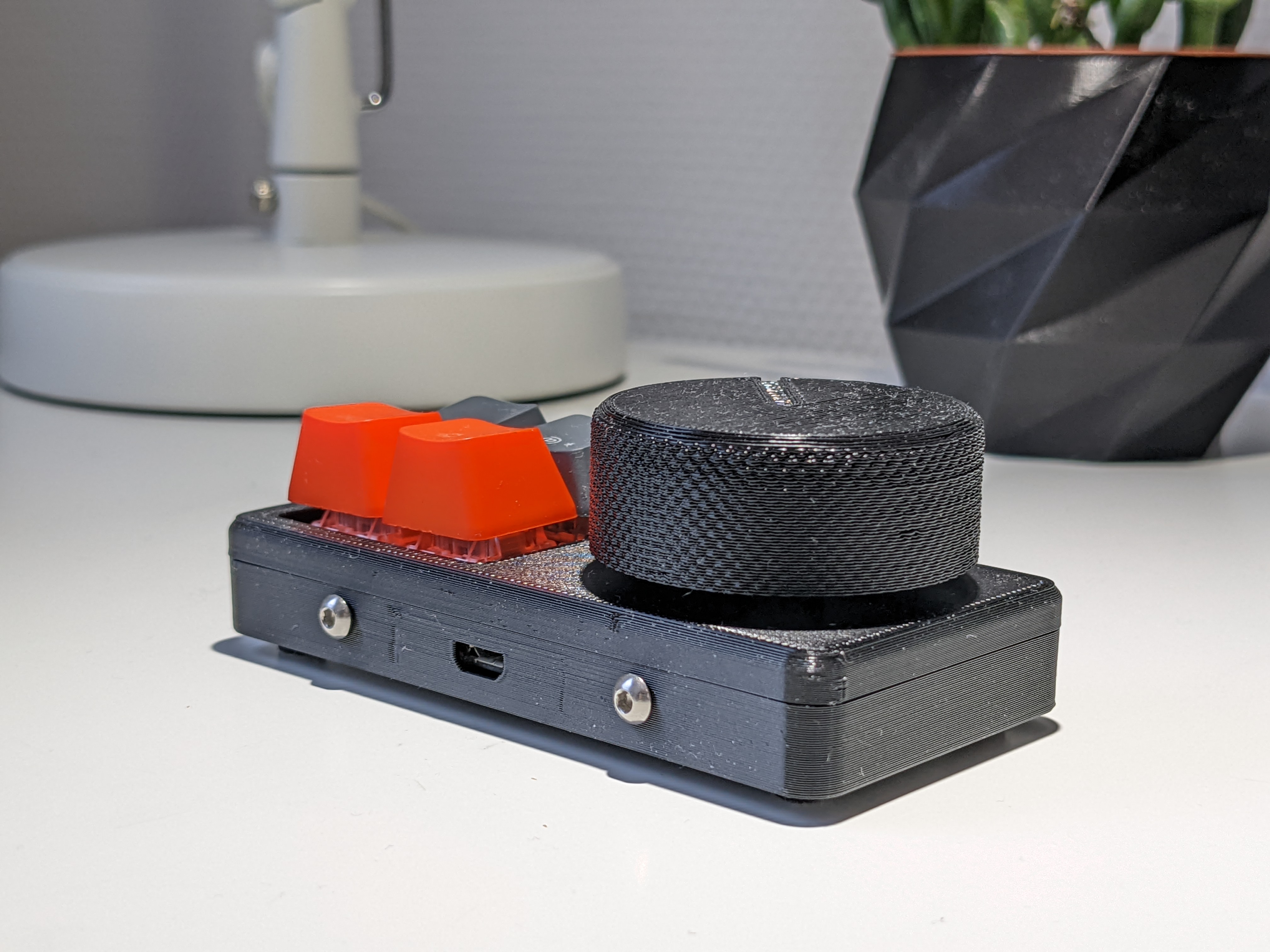 Mạch Điều Khiển Để Bàn Cho ESPHome