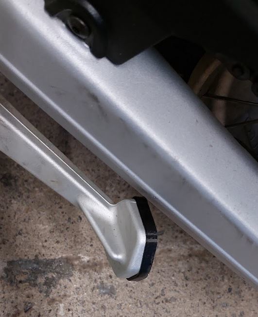 Miếng đệm chân chống cho Aprilia Tuareg 660