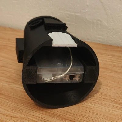 Nhà Ông Cà Ri, phiên bản đèn dây LED