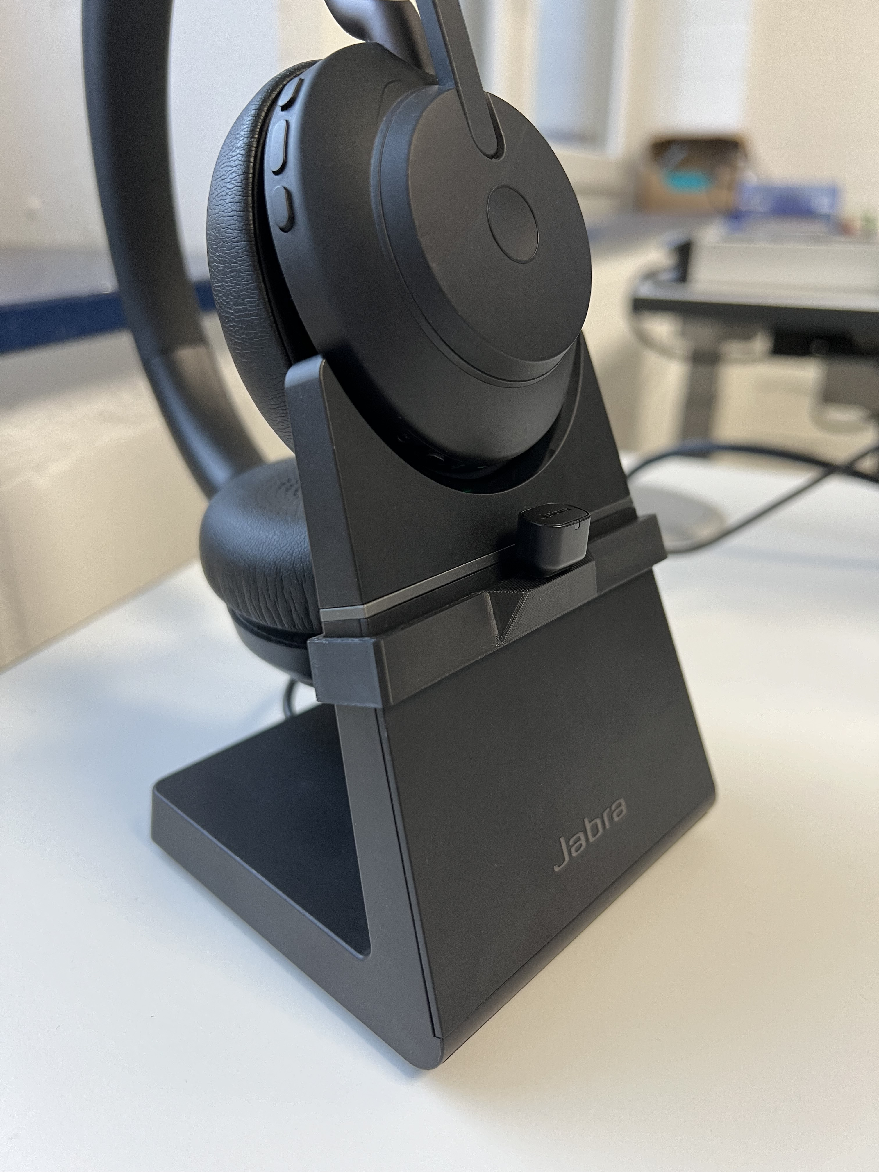 Giá đỡ Jabra Link 380 cho Đế sạc Evolve2 65 USB-C/USB-A