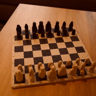 Bàn cờ Vua lấy cảm hứng Bắc Âu của Aslan