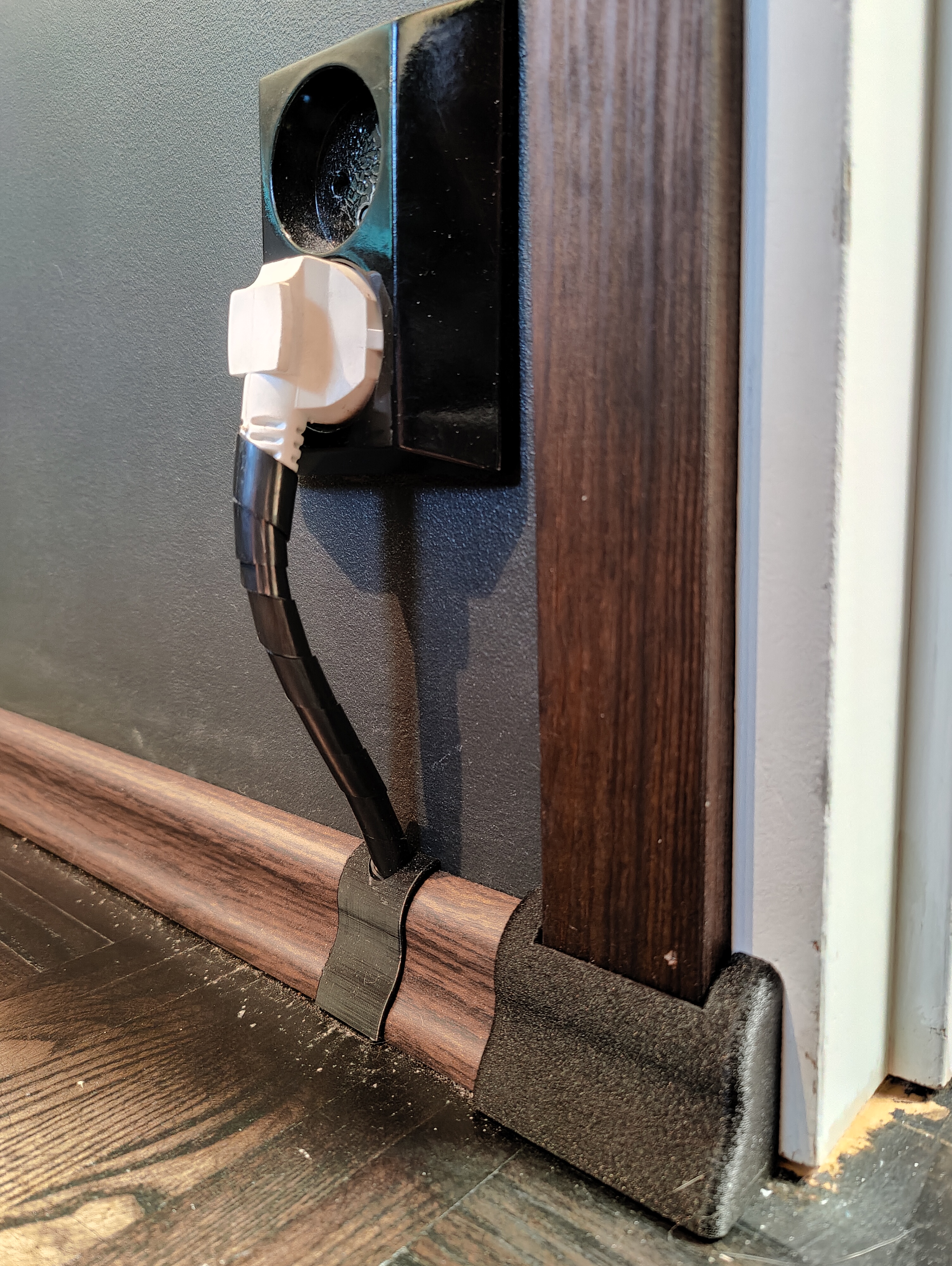 LOGOCLIC K40: Phụ kiện Nối và Chặn Tự In