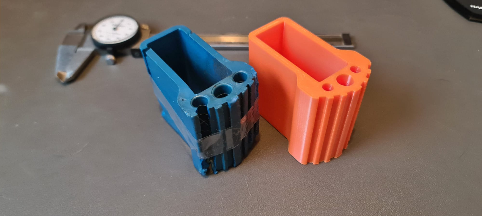 Chân đế thang cho thanh nhôm tới 51x22mm