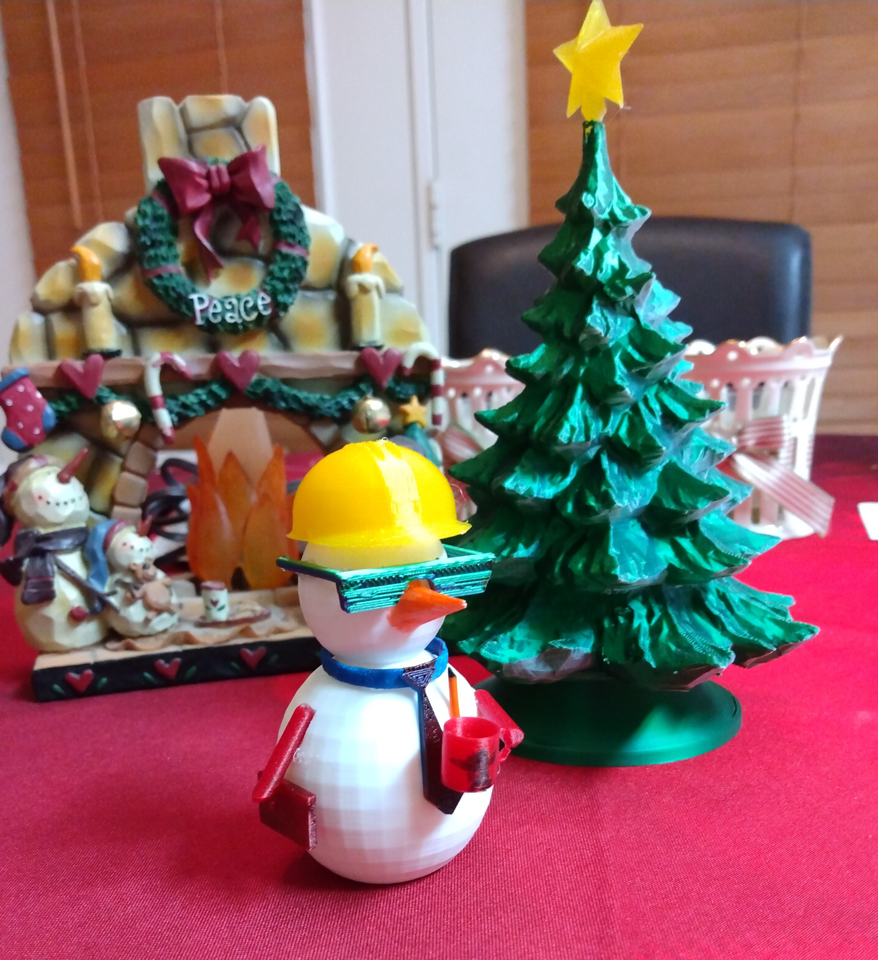 Giám Sát Công Trường Người Tuyết