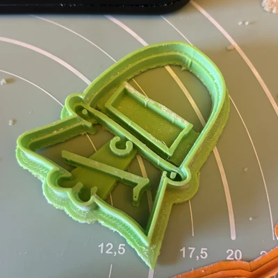 Tytus Bomba - Khuôn Cắt Bánh - Kapitan Bomba