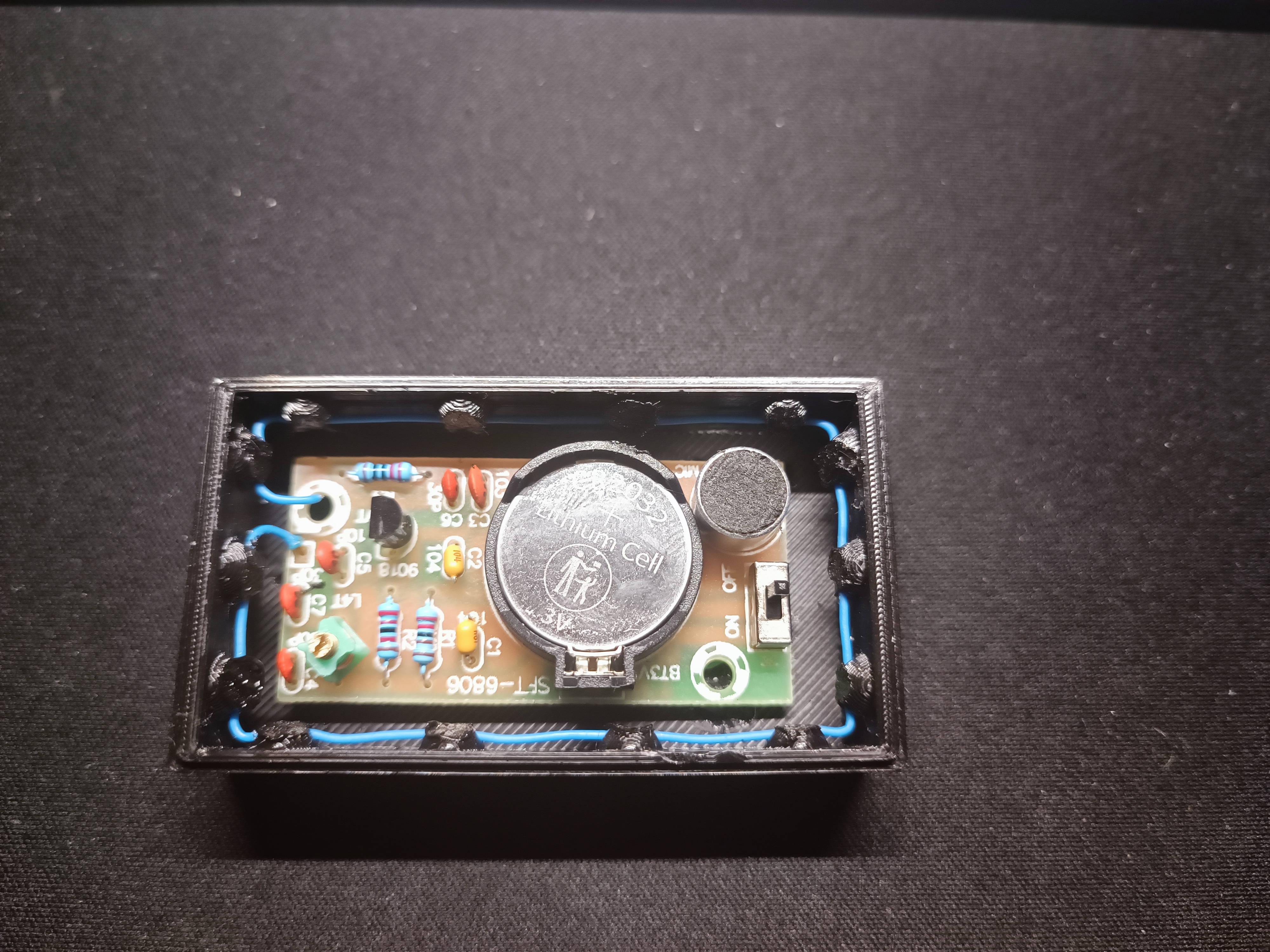 Hộp Đựng Thiết Bị Nghe Lén Siêu Nhỏ