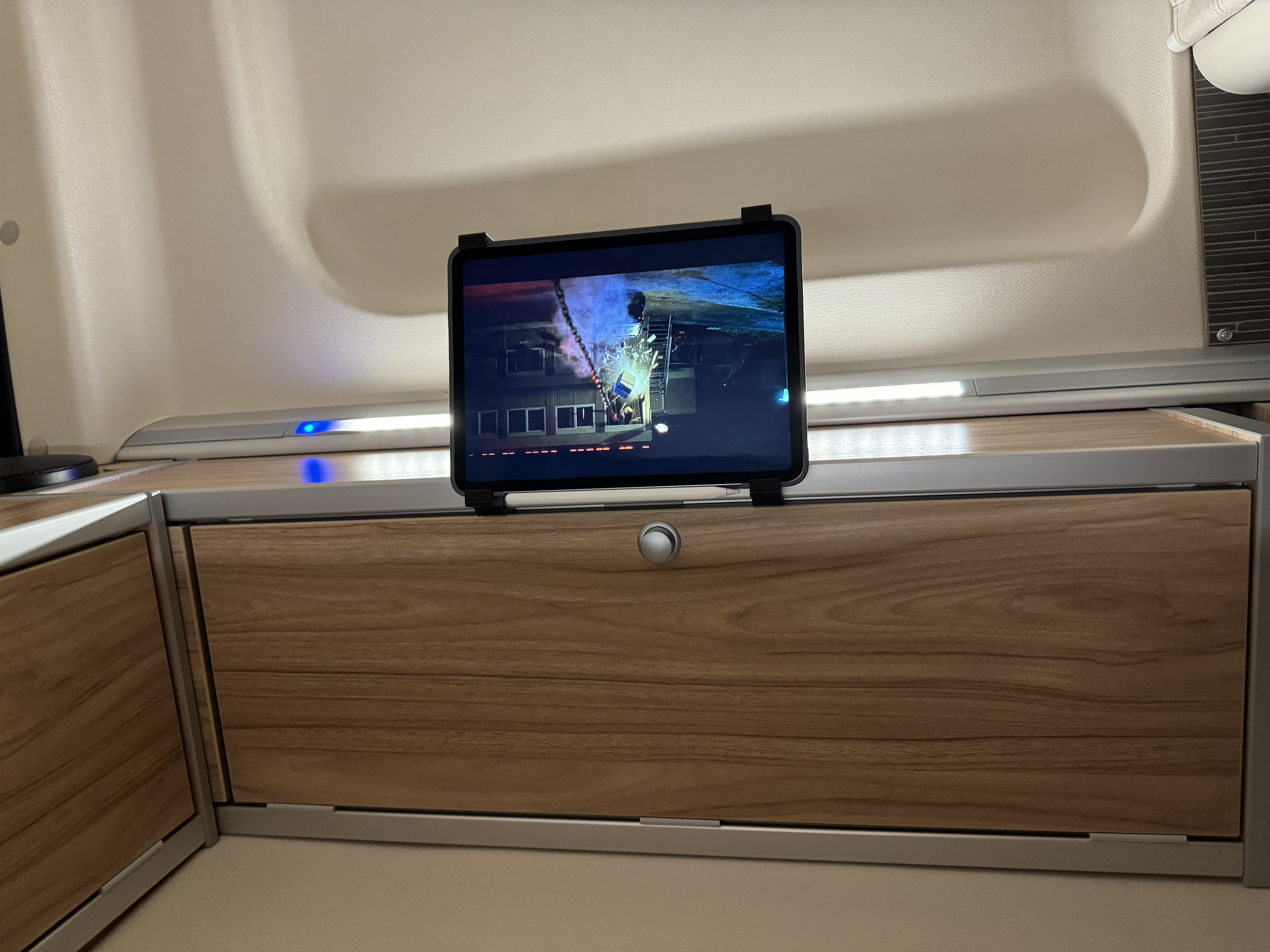 Giá đỡ iPad/máy tính bảng cho Hymer GrandCanyonS