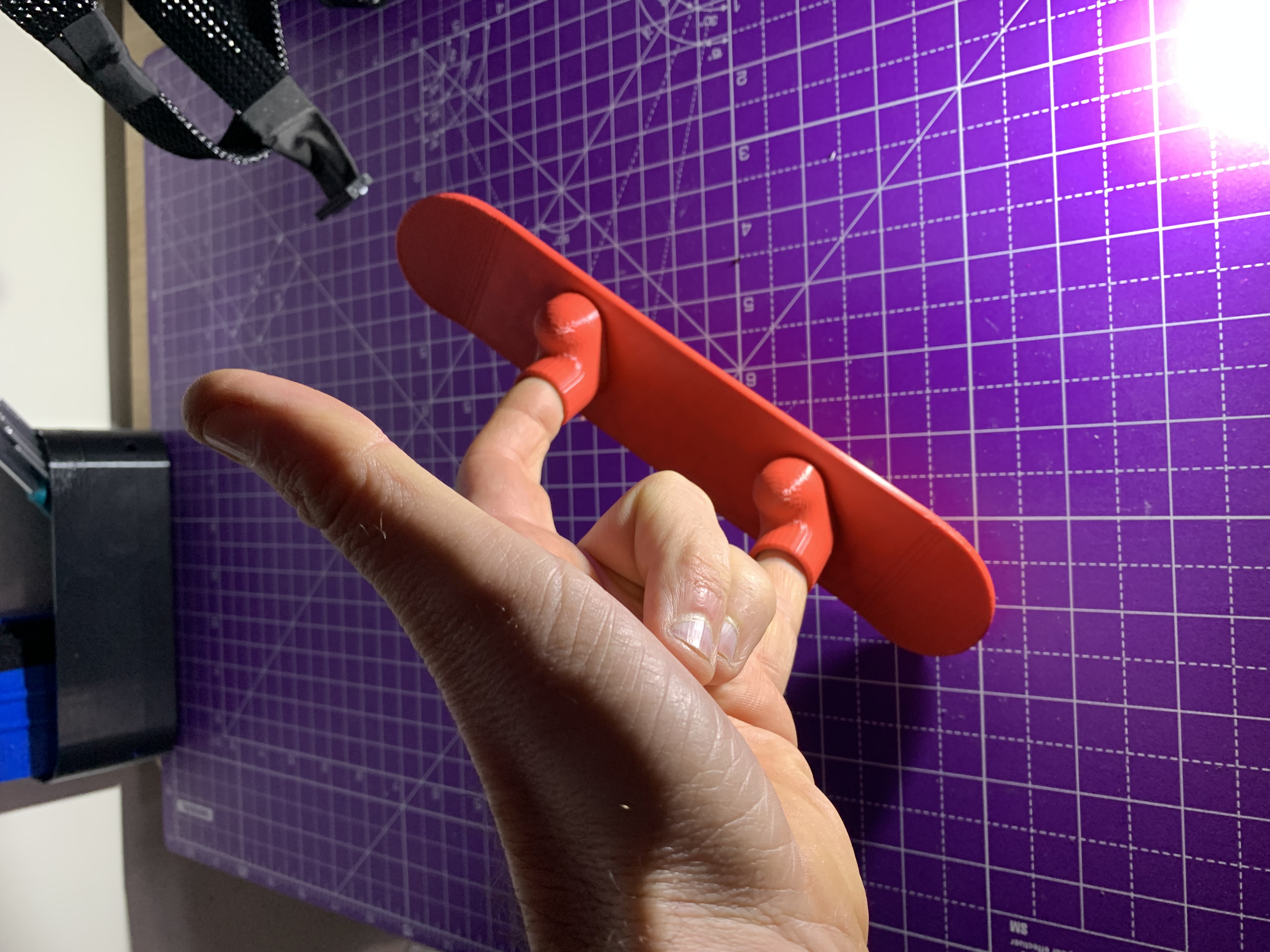 Đồ chơi ngón tay - Ván trượt tuyết