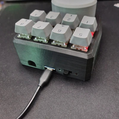 Bàn phím Macro và Núm xoay